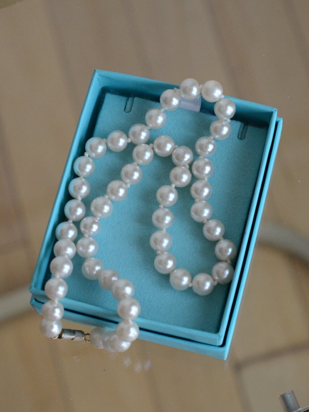 Beautiful Pearl Necklace White